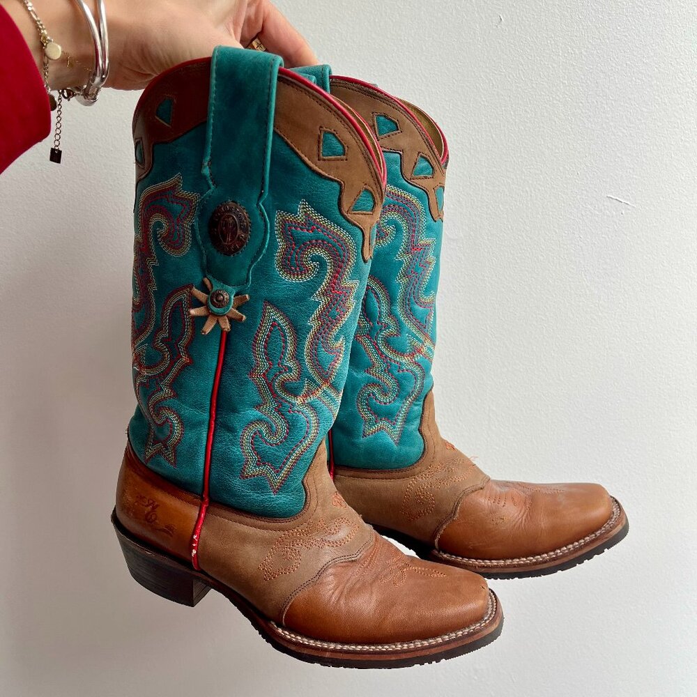 Tombstone Arena Queen Turquoise Embroidered Cowboy Boots • Leather Western • Wom
